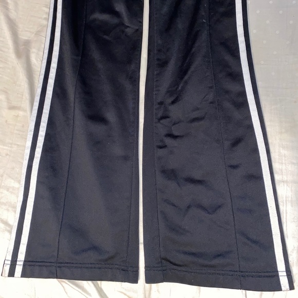 Adidas wide leg pant - Picture 3 of 4